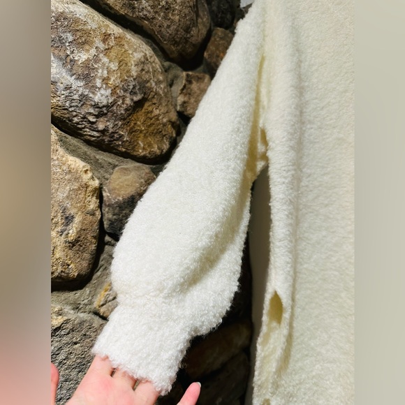 NWOT ANTHROPOLOGIE PILCRO TEDDY V-NECK TUNIC SWEATER. Size XXS. - Picture 9 of 15